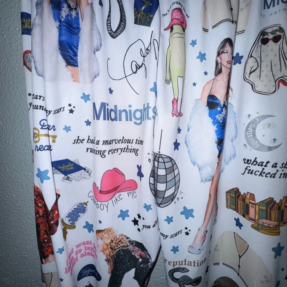 Taylor Swift Swiftie Graphic Lounge Pants w Pockets Size Medium - Picture 10 of 13